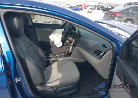 2018 Hyundai Elantra Se z USA, uszkodzony, nr VIN 5NPD74LF3JH354491